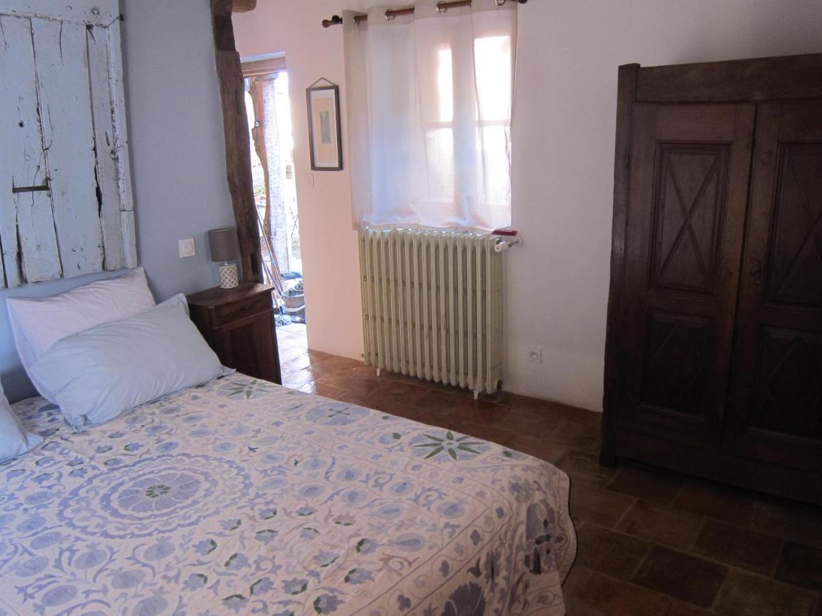 Bed and Breakfast La Lauze Et L'Anguille Gaillac Exterior foto