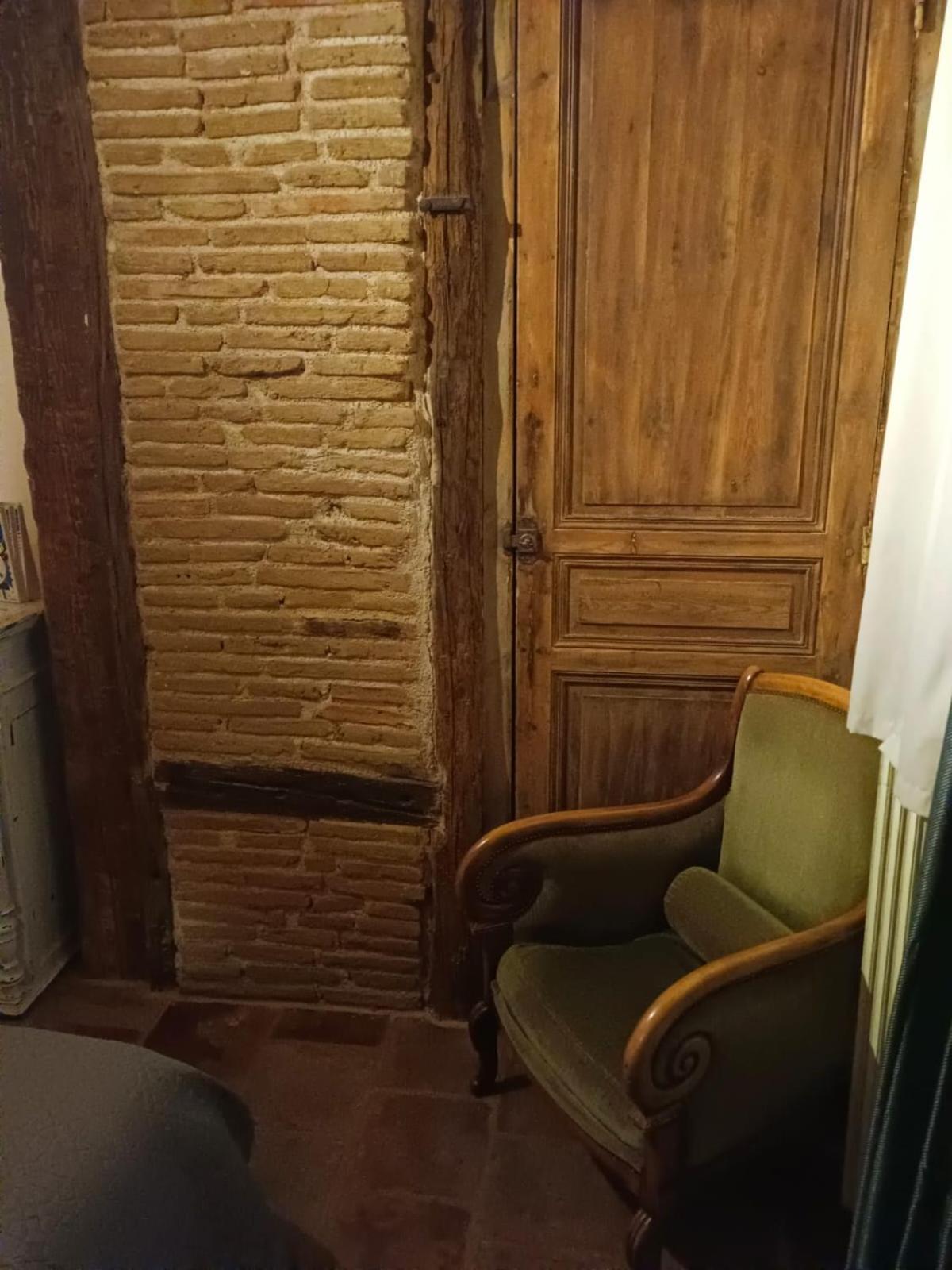 Bed and Breakfast La Lauze Et L'Anguille Gaillac Exterior foto